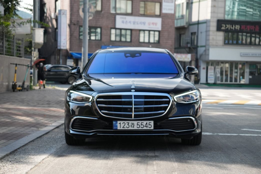 Mercedes-Benz S-Class 2022