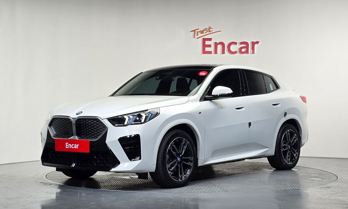 BMW iX2 2024