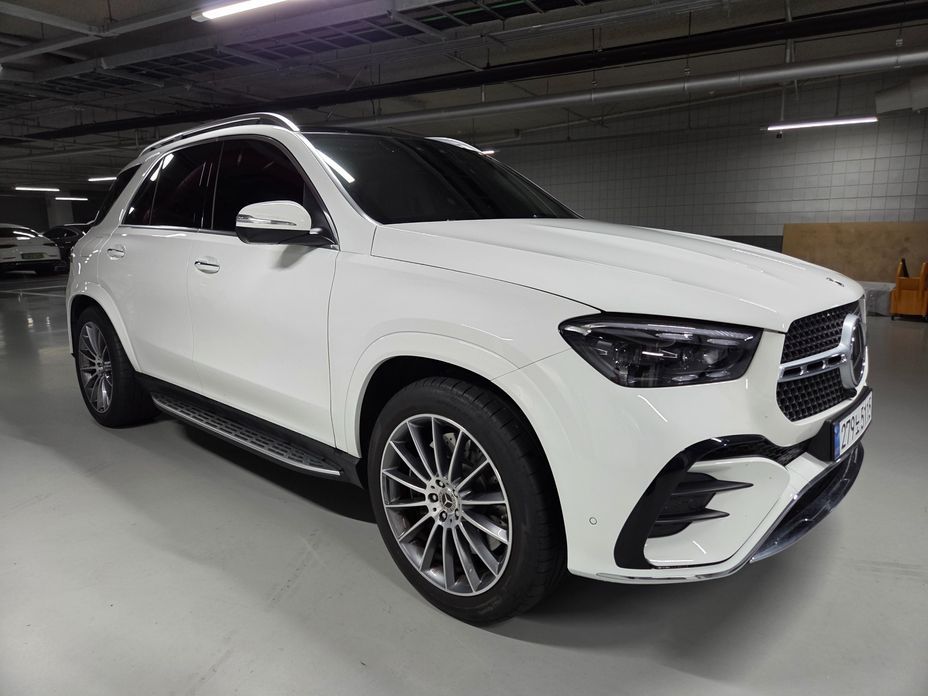 Mercedes-Benz GLE-Class 2025