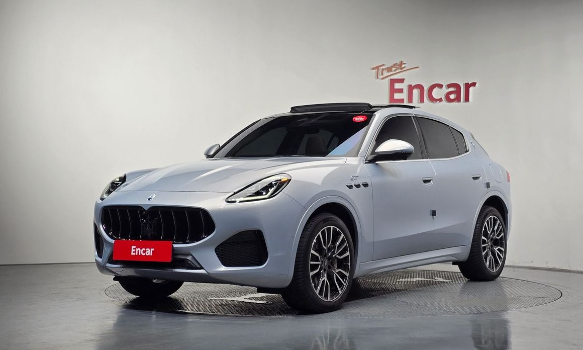 Maserati Grecale 2023