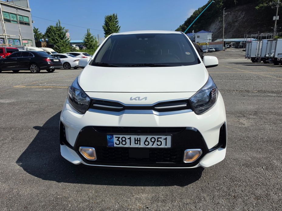 Kia morning 2023