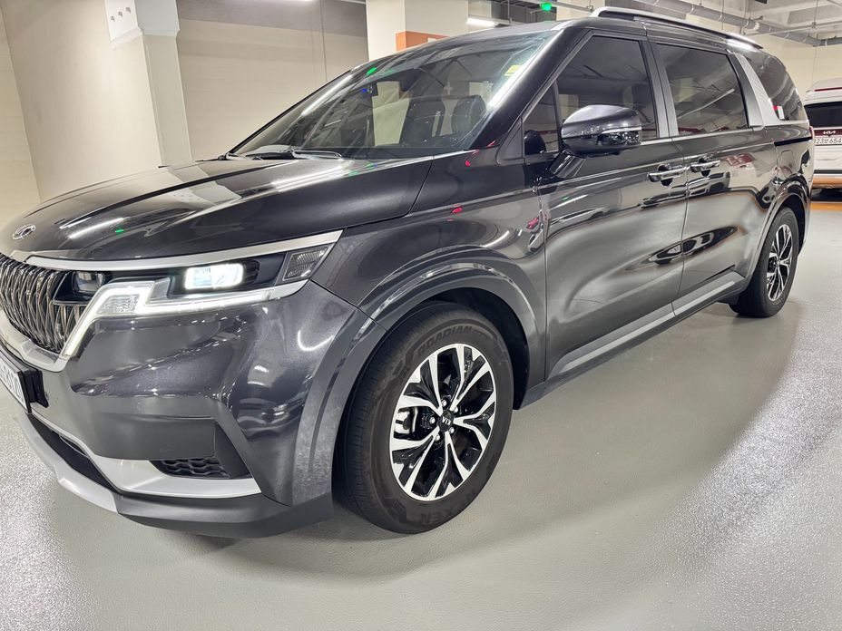 Kia Canival 2021