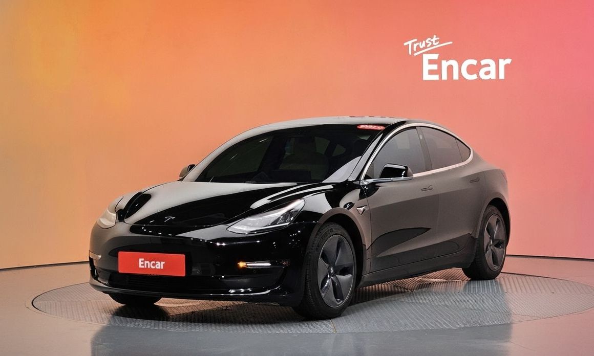 Tesla Model 3 2020