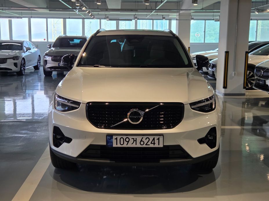 Volvo XC40 2026