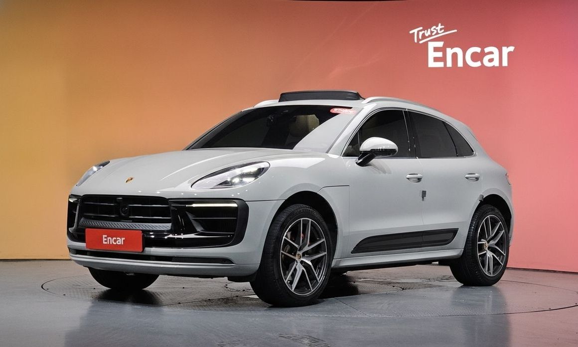 Porsche Macan 2022