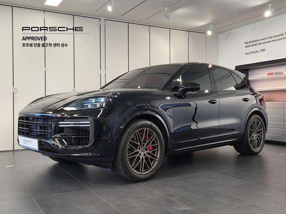 Porsche Cayenne 2025