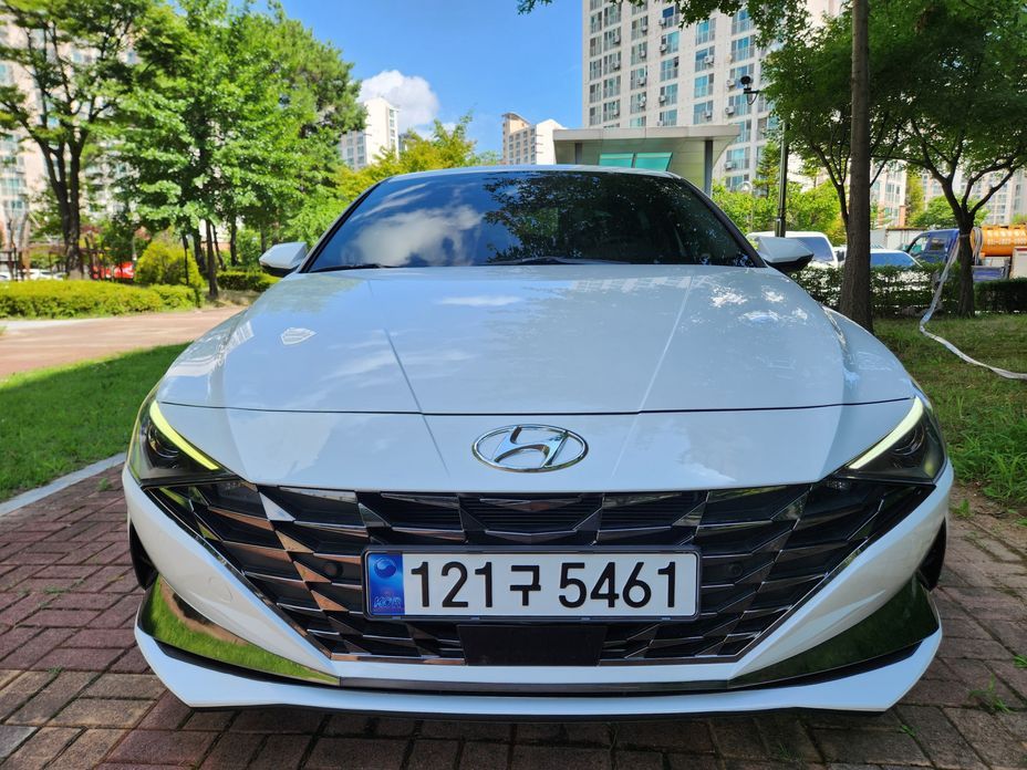 Hyundai AVANTE 2023