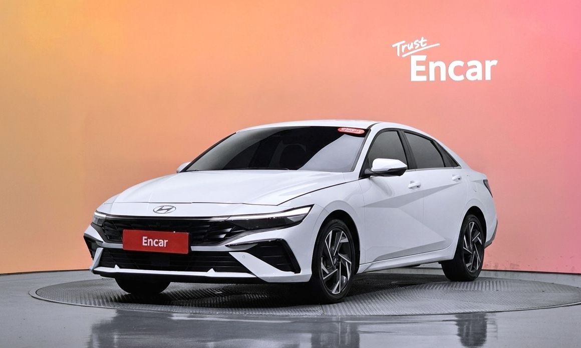 Hyundai AVANTE 2024