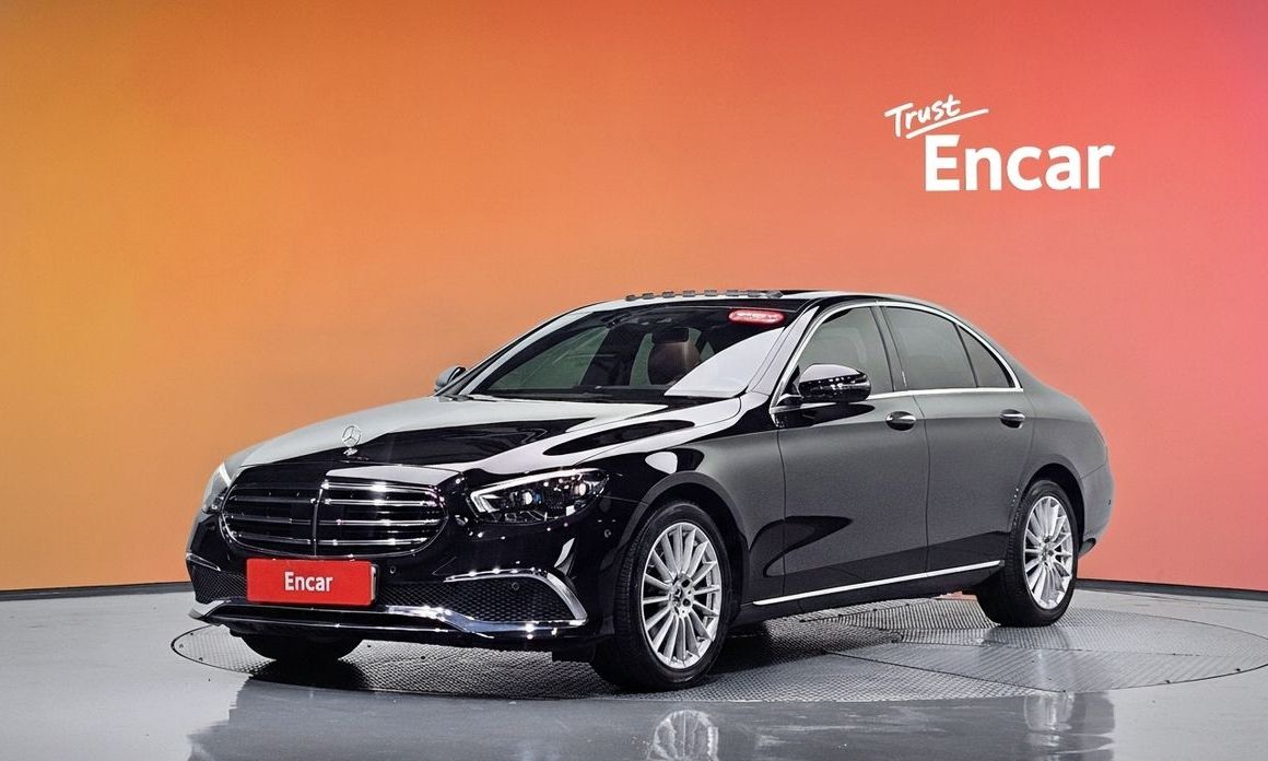 Mercedes-Benz E-Class 2021