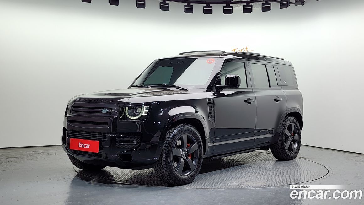 Land Rover Defender 2023