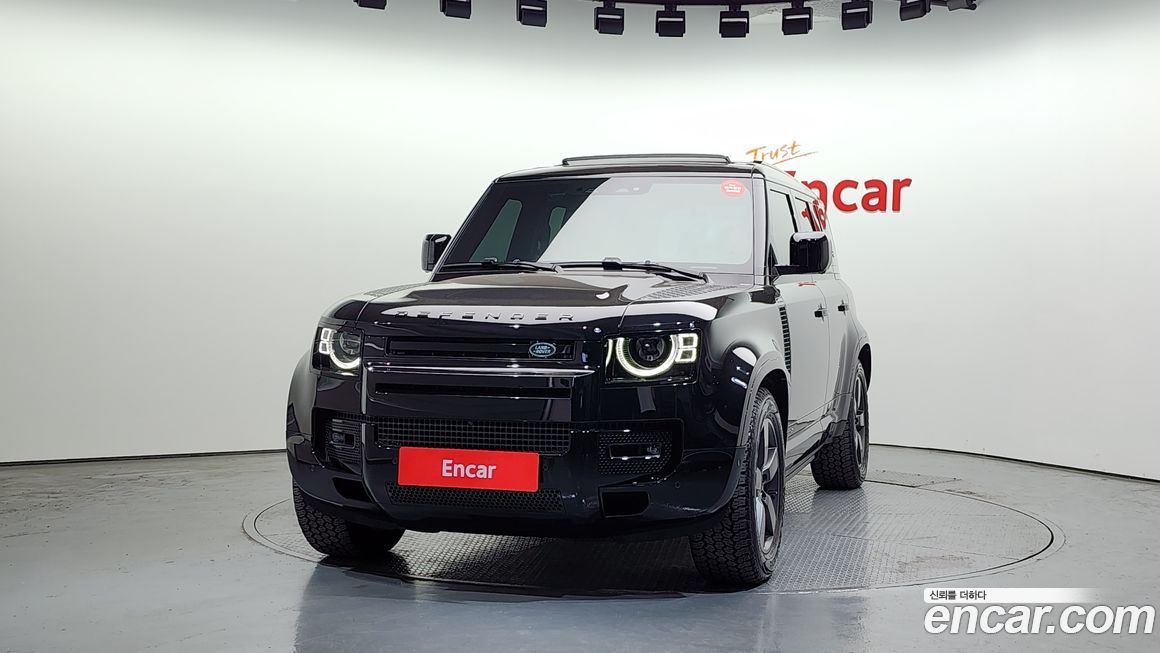 Land Rover Defender 2023