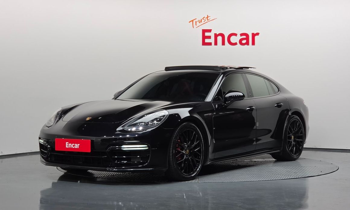 Porsche Panamera 2020