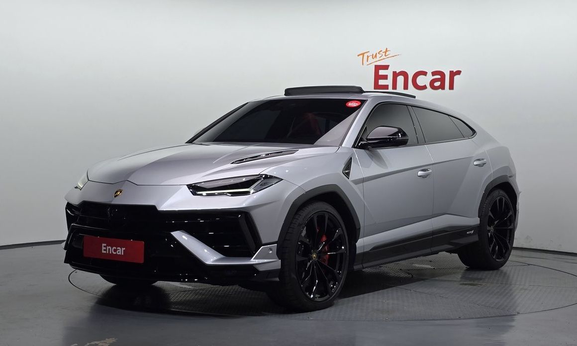 Lamborghini Urus 2024