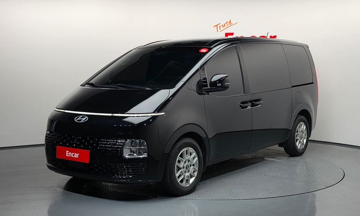 Hyundai Staria 2025