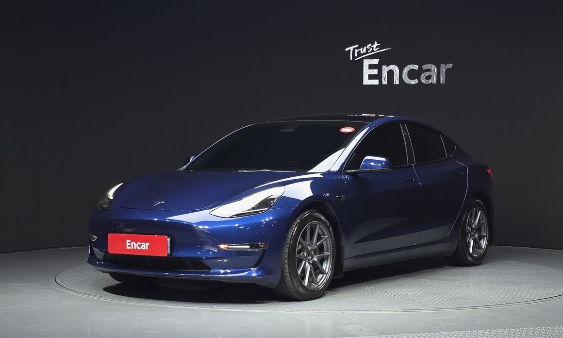 Tesla Model 3 2022