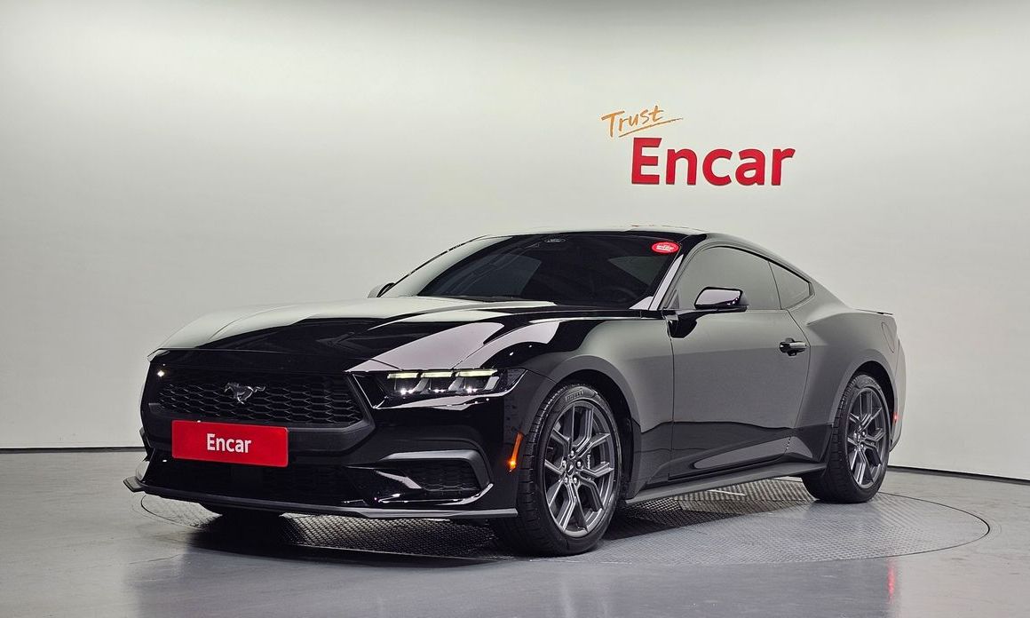 Ford Mustang 2024