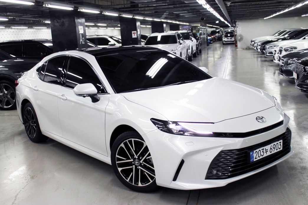 Toyota Camry 2026