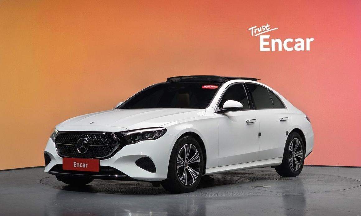 Mercedes-Benz E-Class 2025