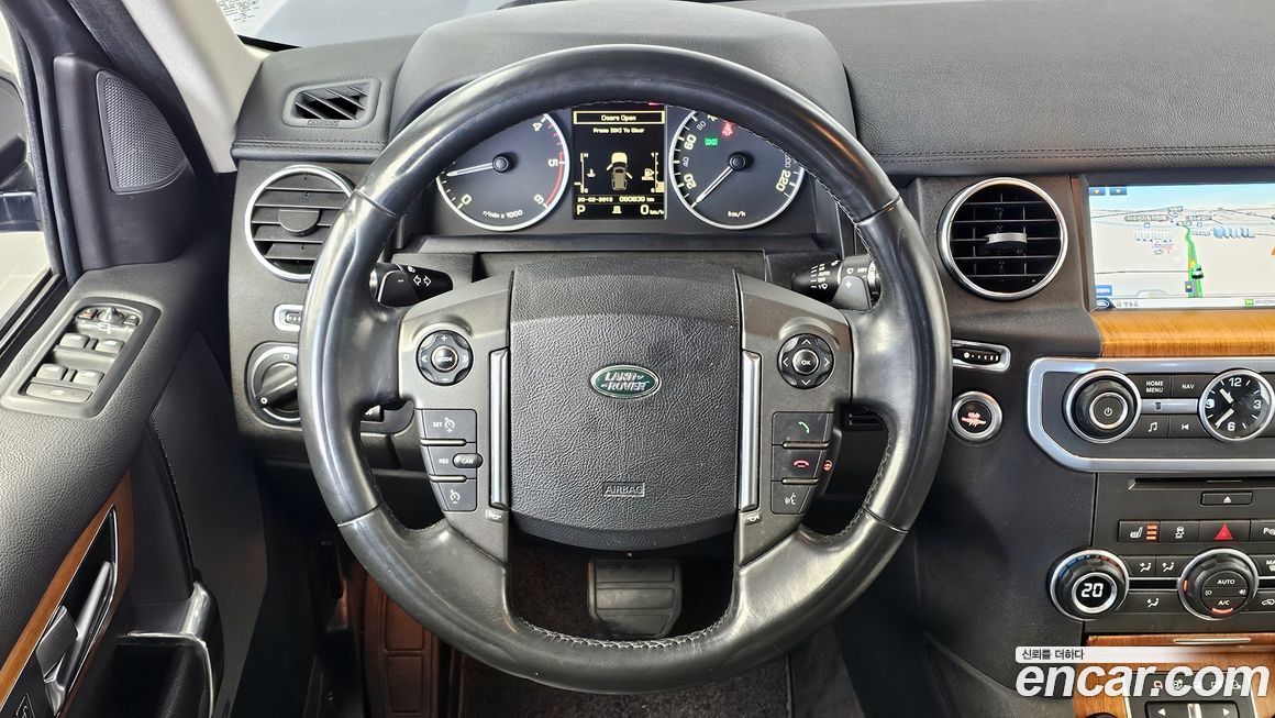 Land Rover Discovery 2015