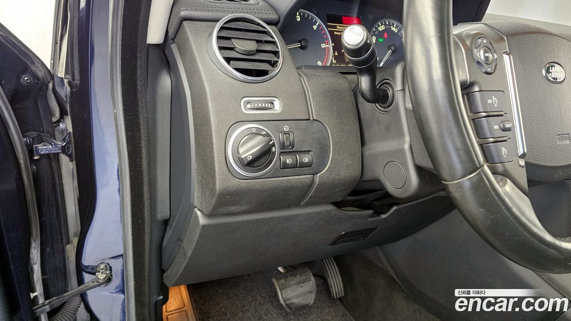 Land Rover Discovery 2015