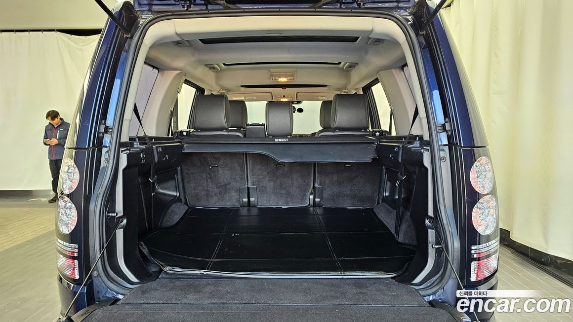 Land Rover Discovery 2015