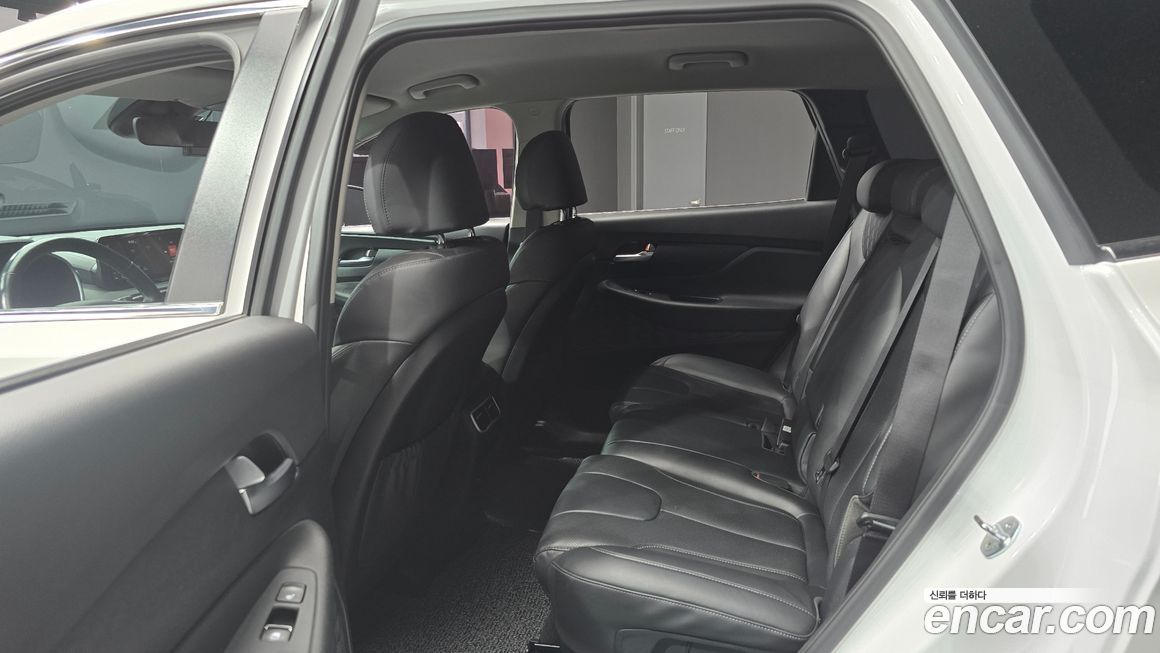 Hyundai Santafe 2022