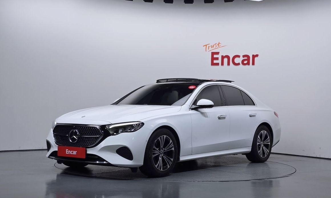 Mercedes-Benz E-Class 2025