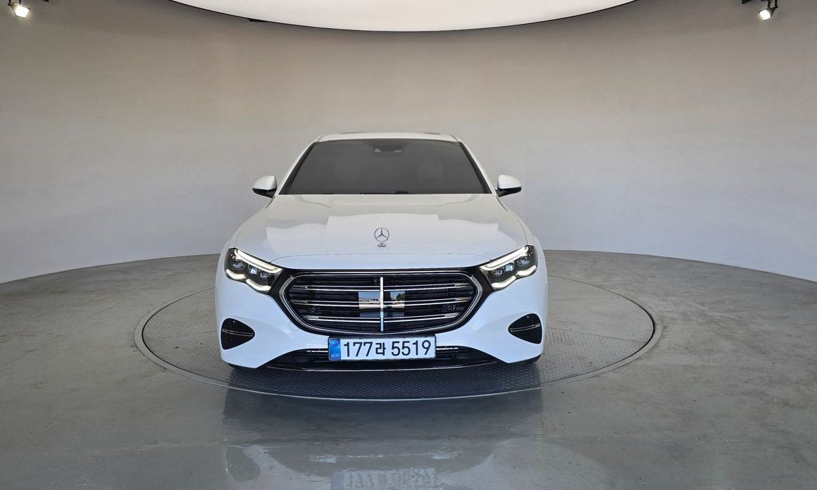 Mercedes-Benz E-Class 2026