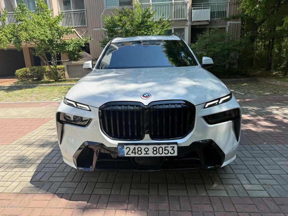 BMW X7 2024