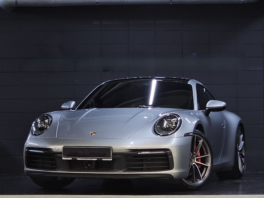 Porsche 911 2021