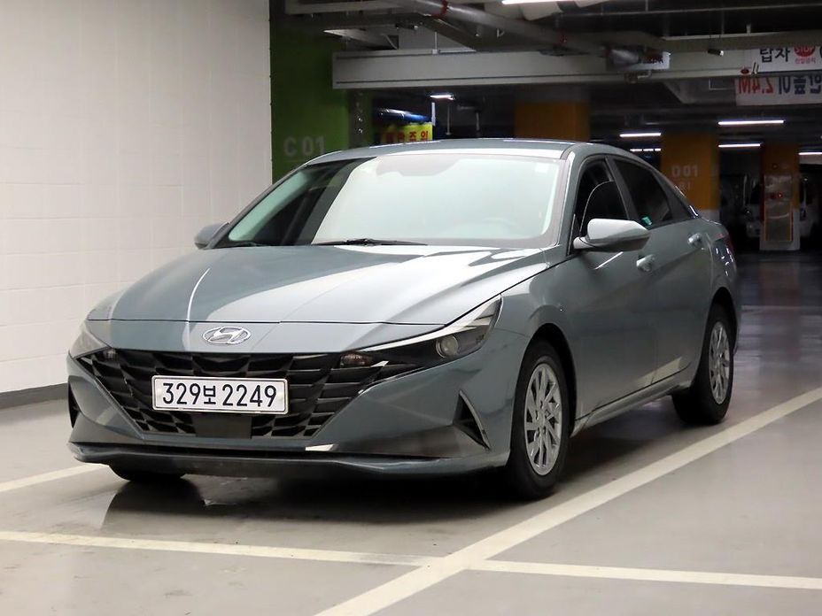 Hyundai AVANTE 2021