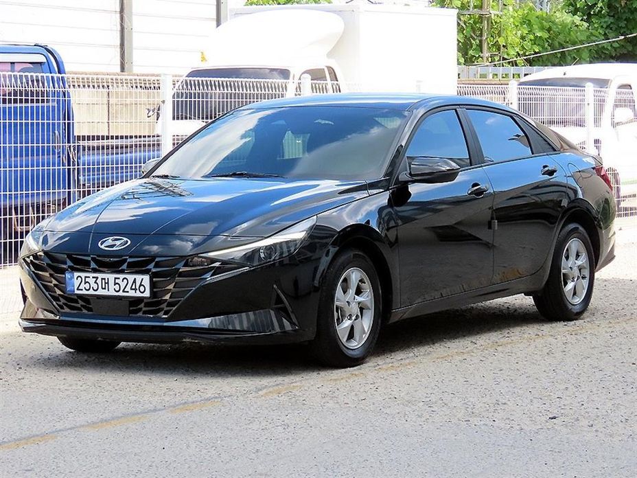 Hyundai AVANTE 2021