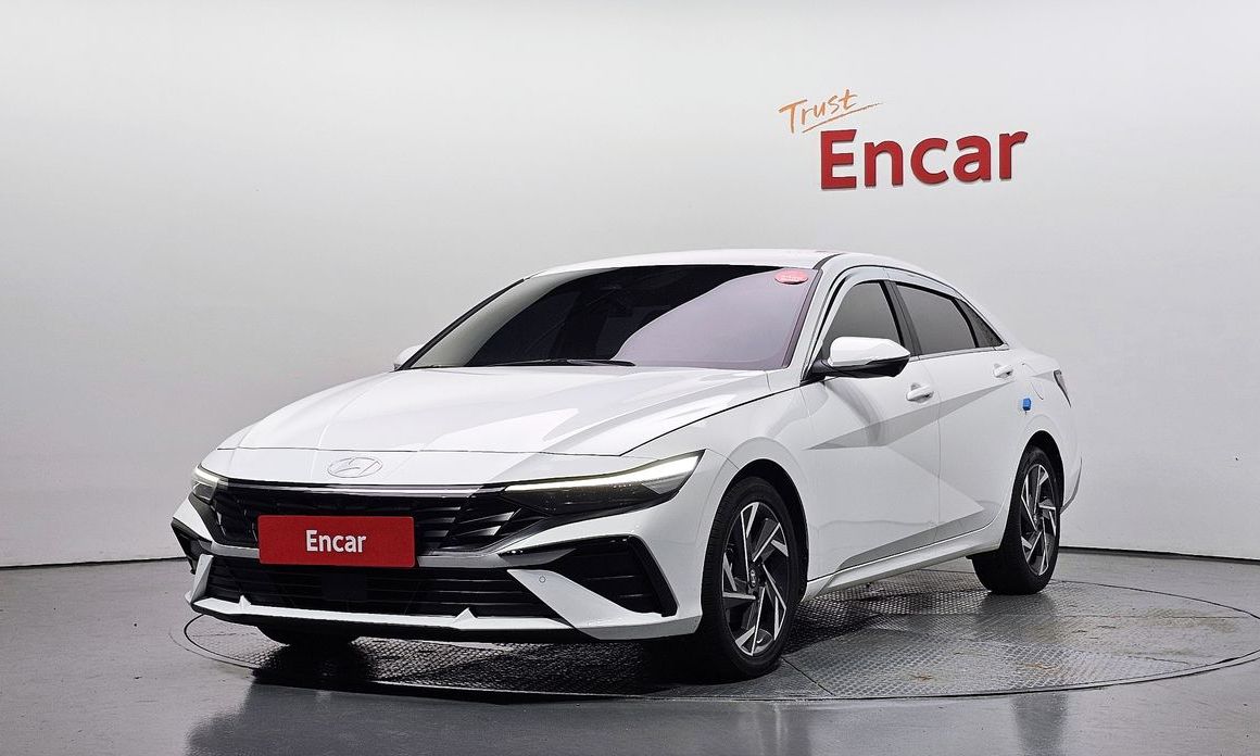 Hyundai AVANTE 2024