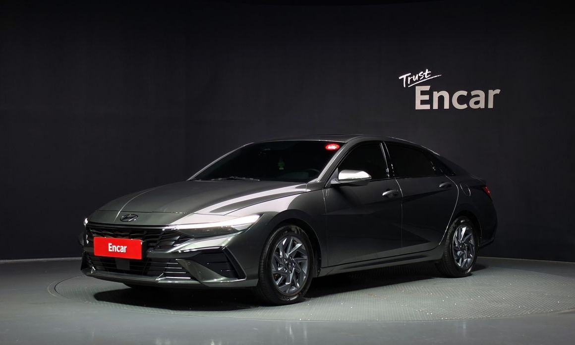 Hyundai AVANTE 2024