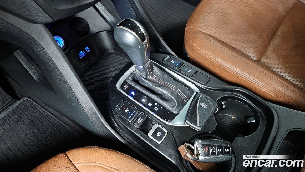 Hyundai Santafe 2016