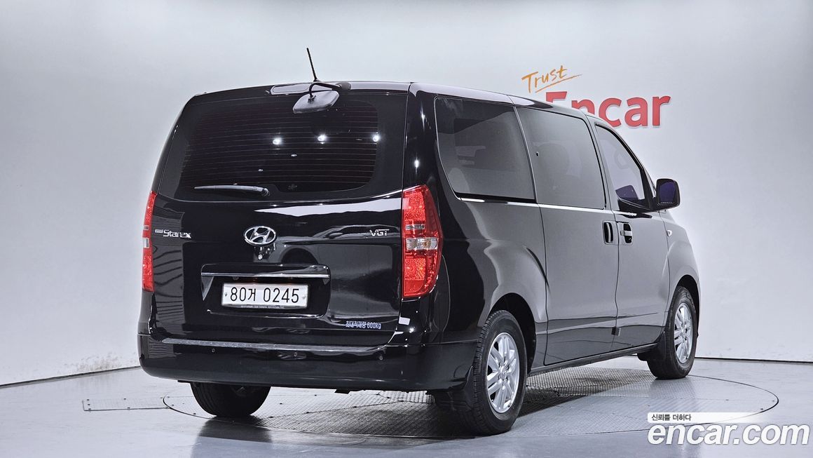 Hyundai Starex 2019