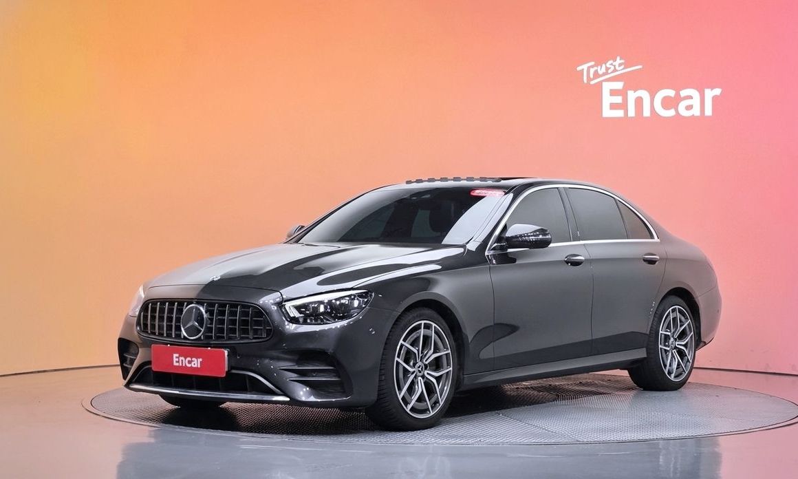 Mercedes-Benz E-Class 2021