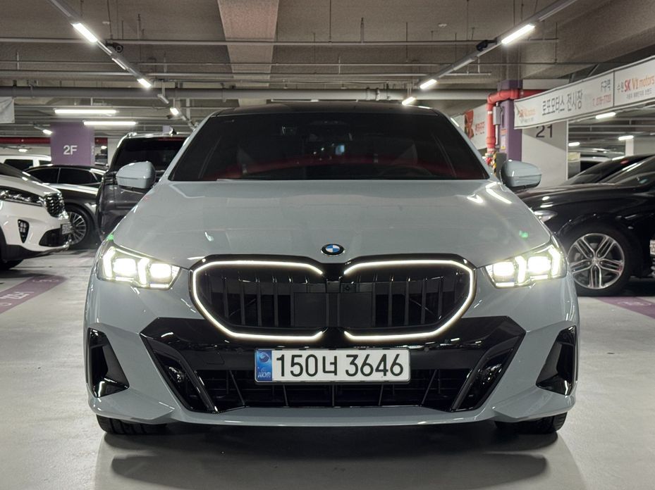 BMW 5-Series 2026