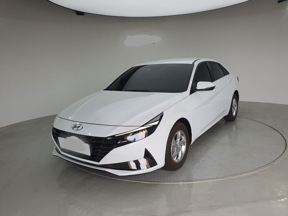 Hyundai AVANTE 2021