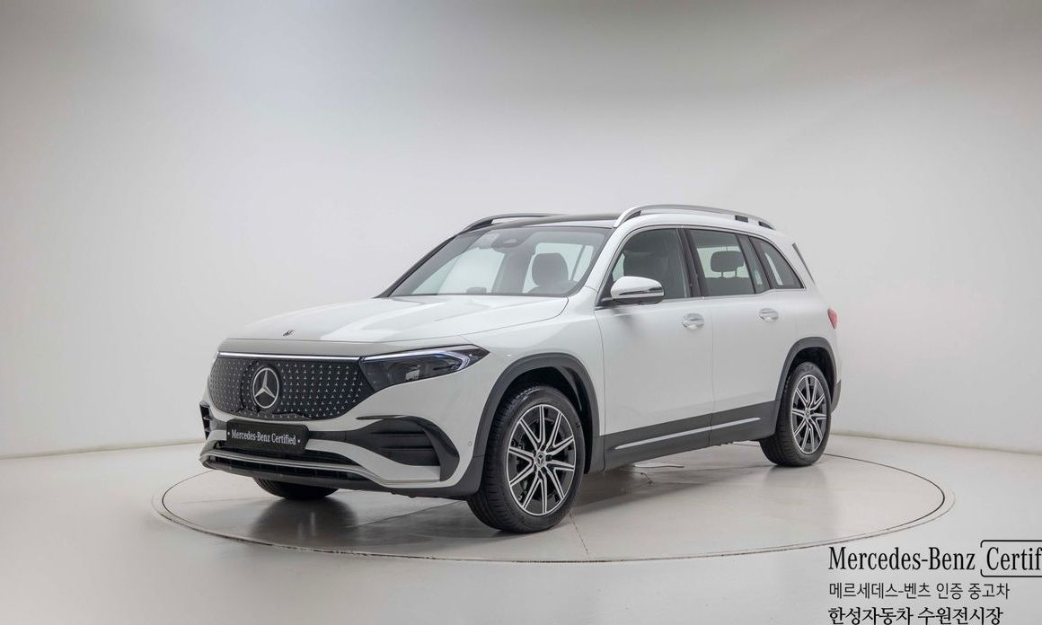 Mercedes-Benz EQB 2026