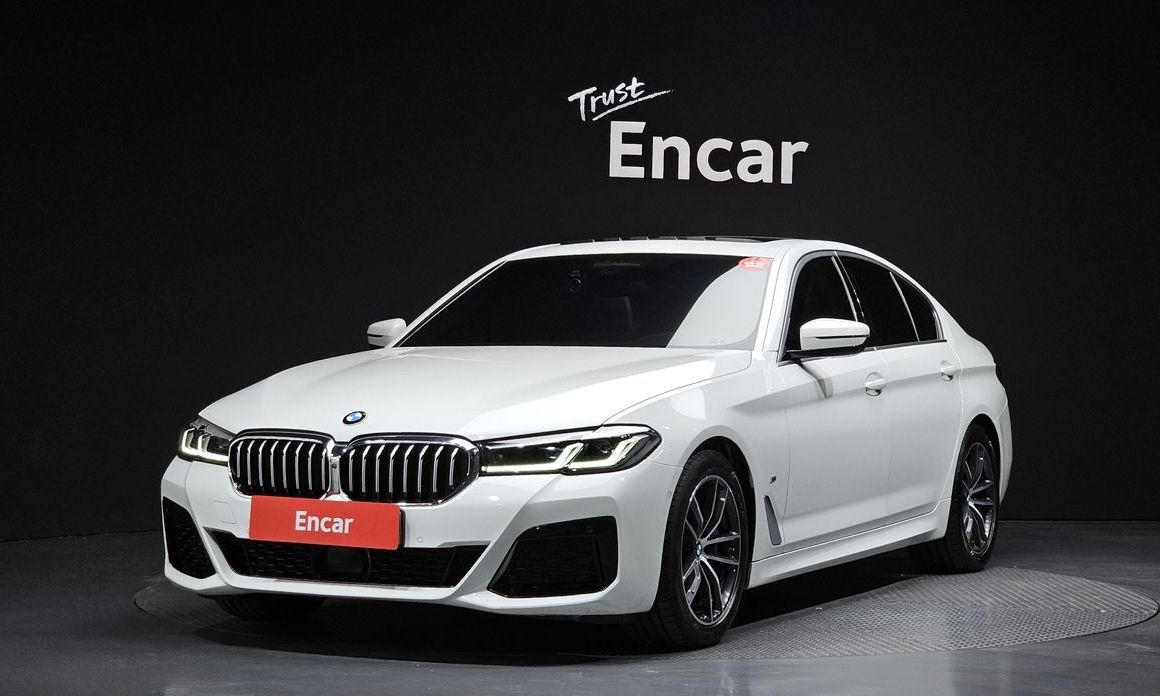 BMW 5-Series 2021