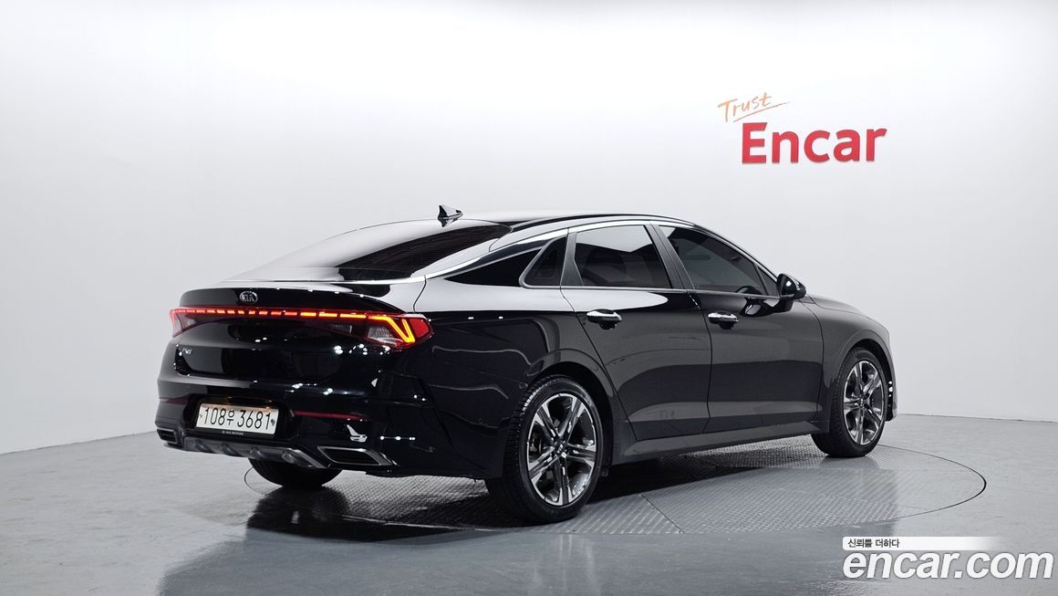 Kia K5 2021