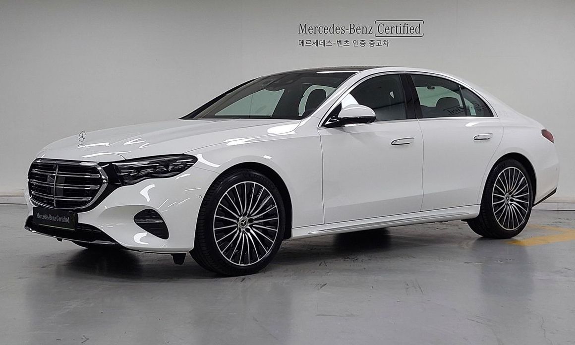 Mercedes-Benz E-Class 2025
