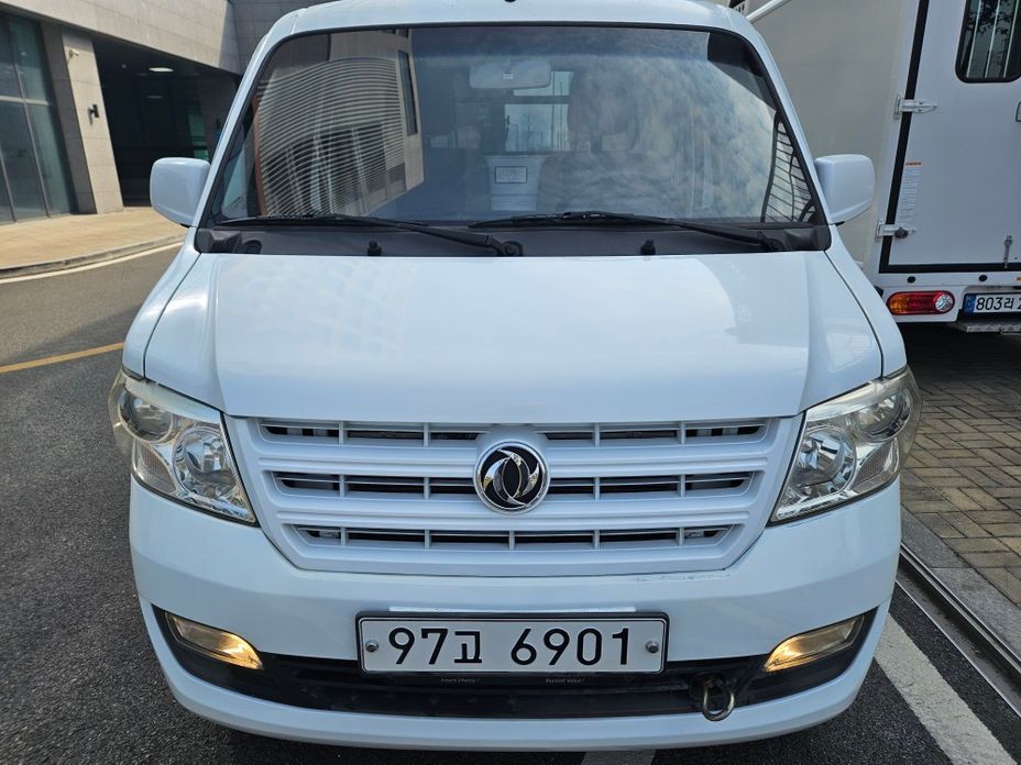 DFSK C31 2018