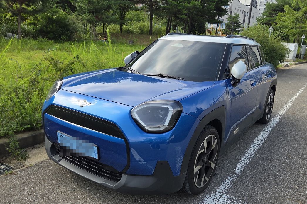Mini Aceman 2025