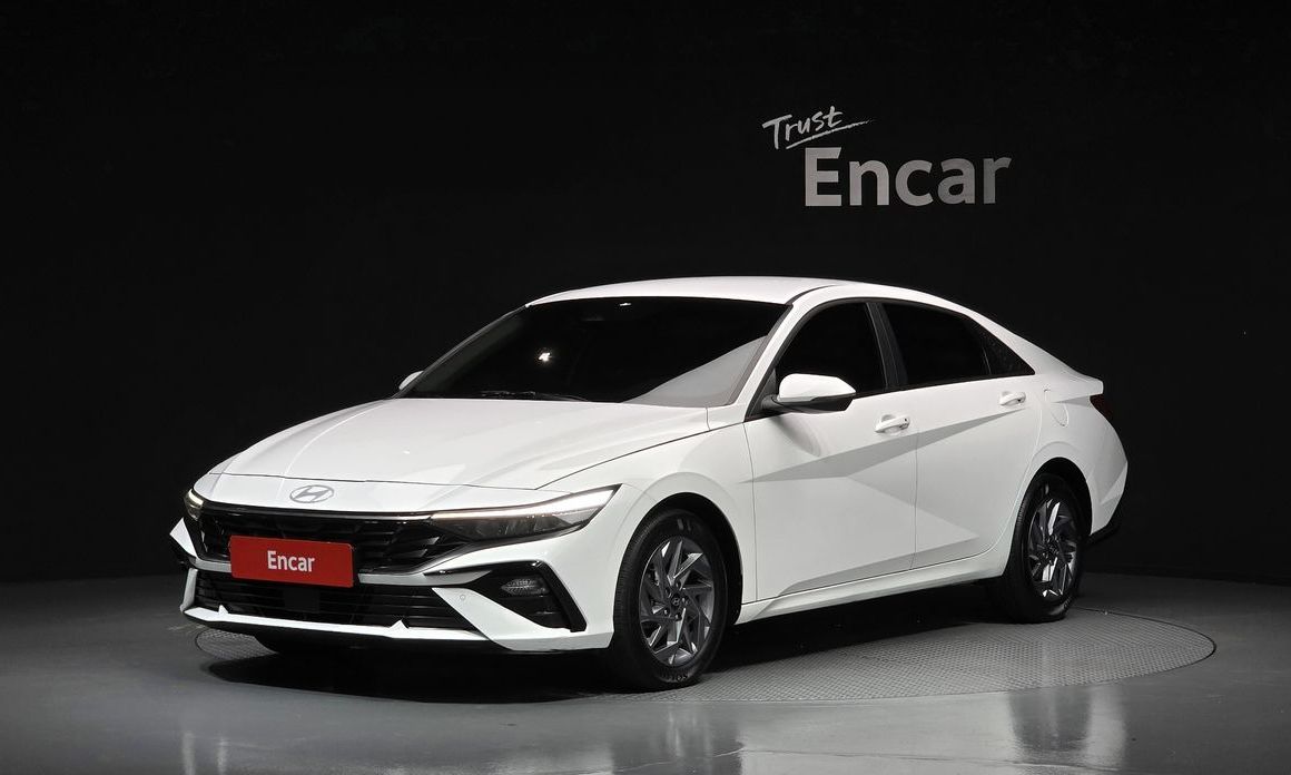 Hyundai AVANTE 2024