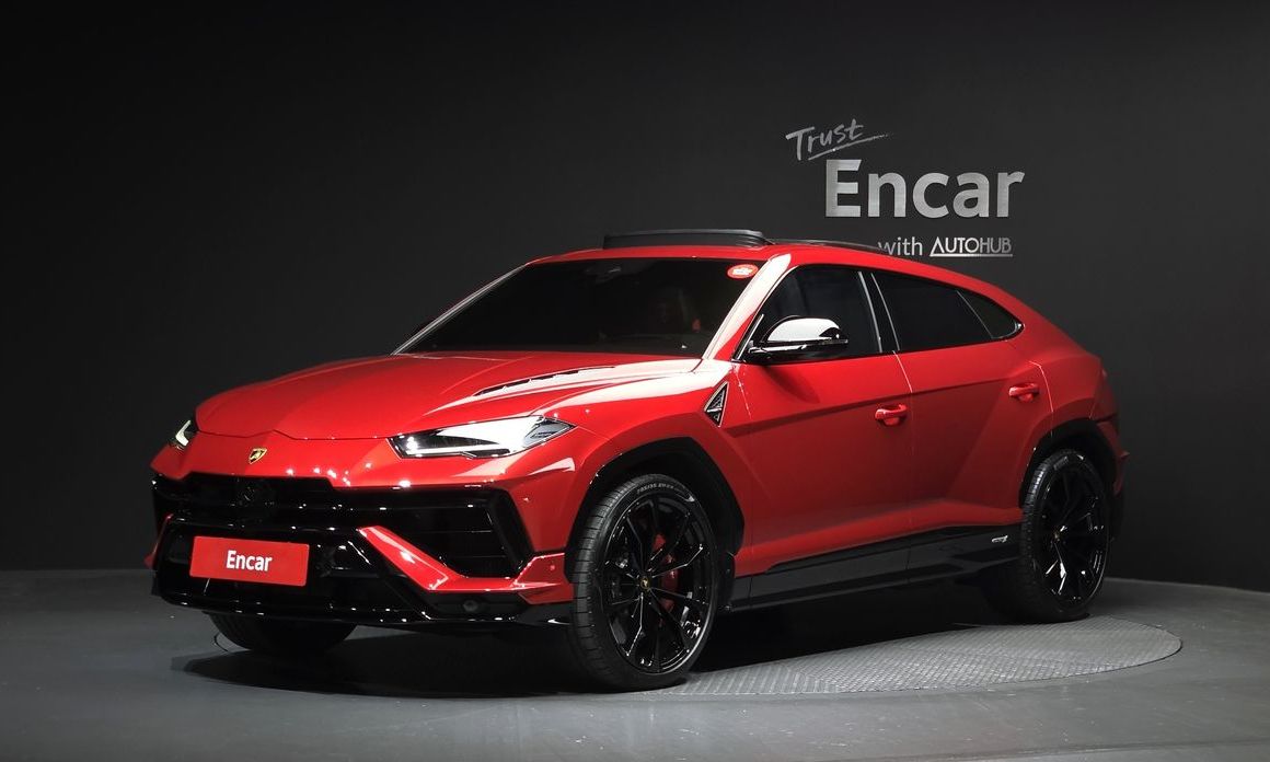 Lamborghini Urus 2024