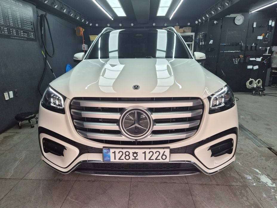Mercedes-Benz GLS-Class 2026