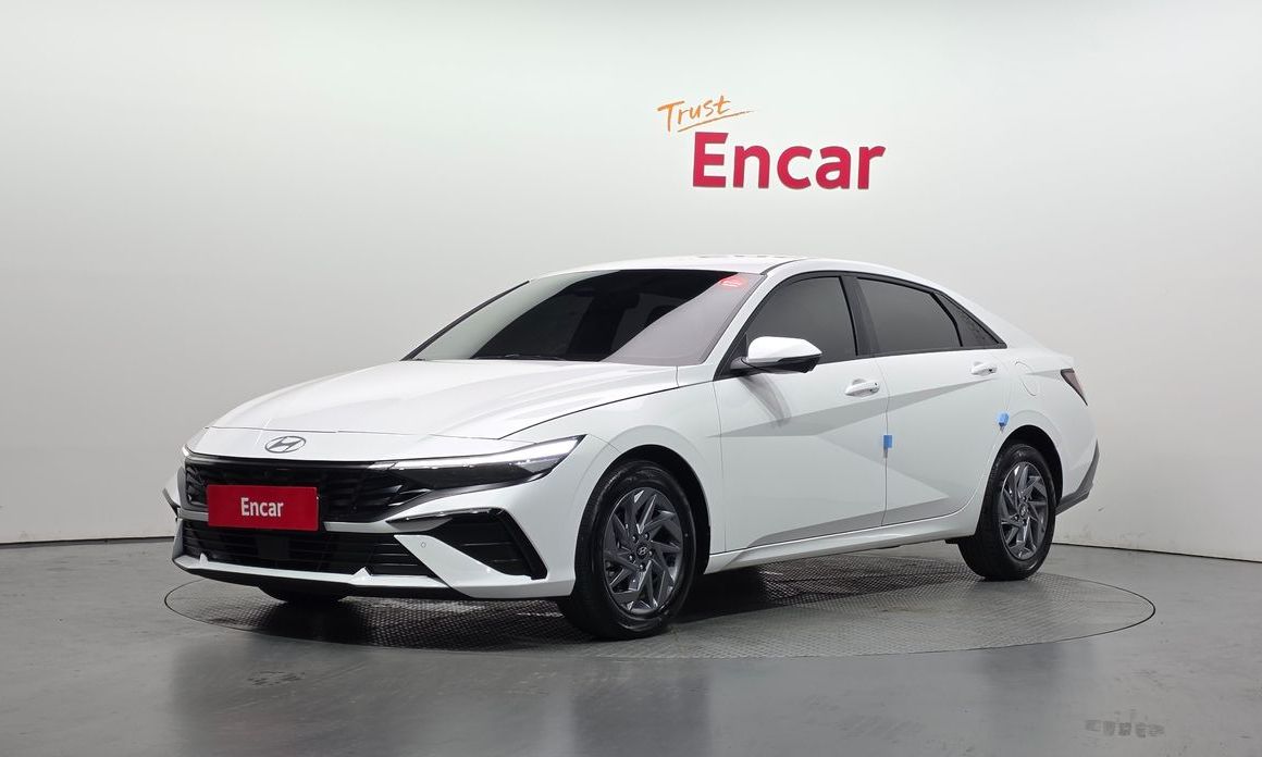 Hyundai AVANTE 2024