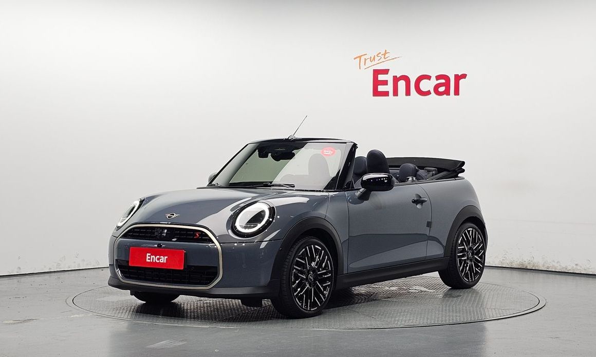 Mini Cooper Convertible 2025